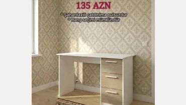 Kompüter masası