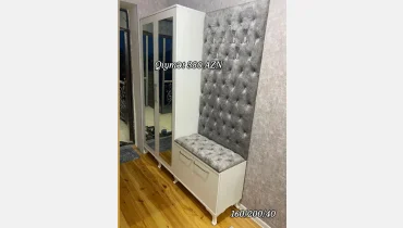 Dəhliz dolabı